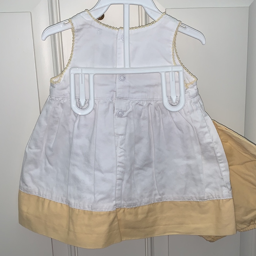 Carter’s, 6-9m, Darling Little Ducky 🐤 Dress, White/Yellow, Appliqué/Embroidery - Picture 4 of 10